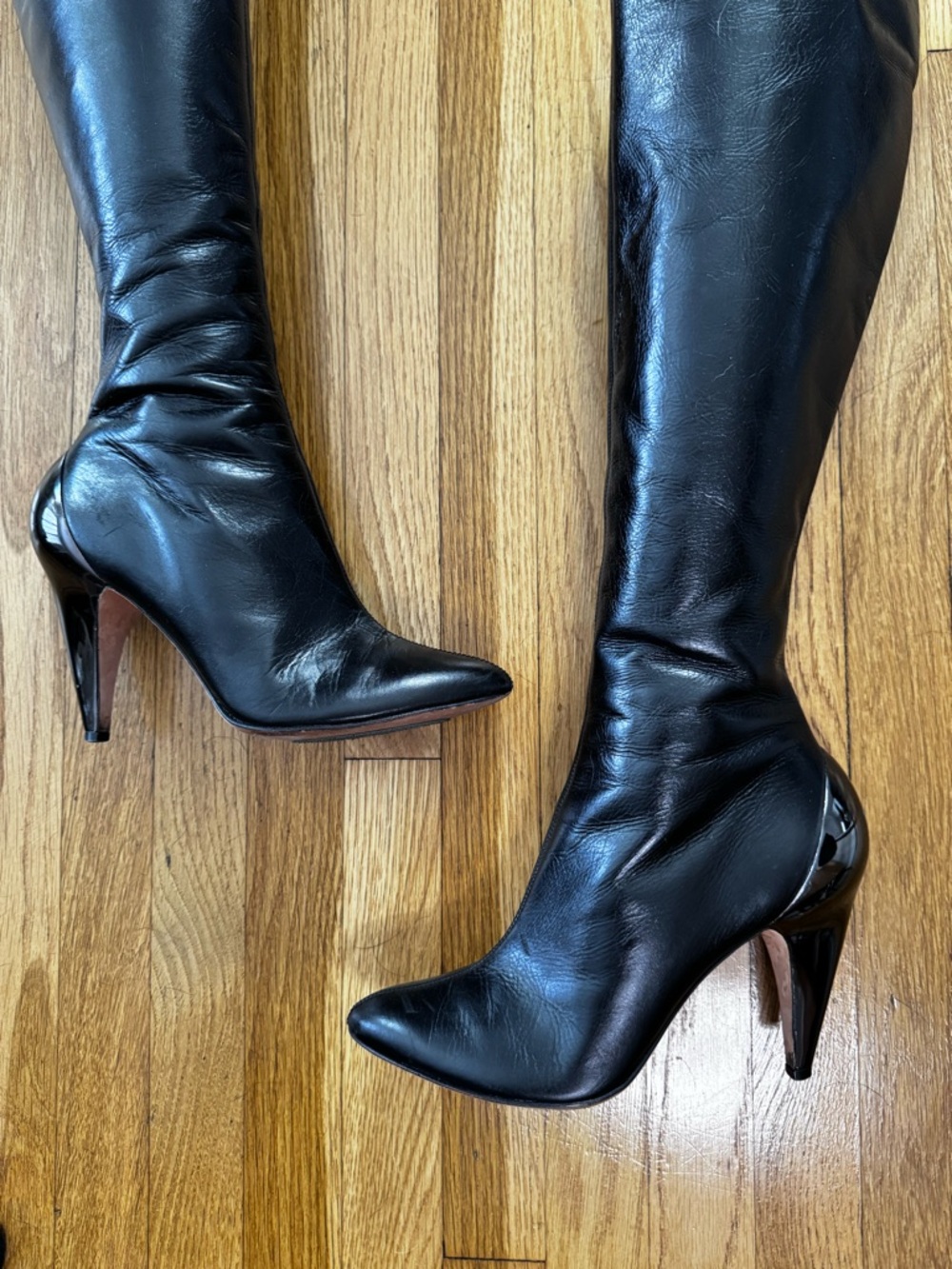 Report Signature Black Leather Knee-High Stiletto Boots